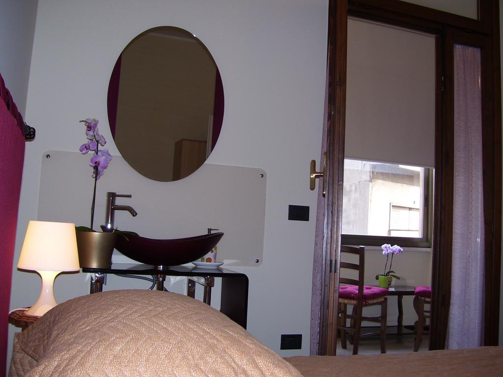 ヴェローナ La Boheme Bed & Breakfast 部屋 写真